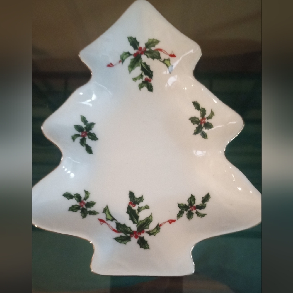Vintage Lifton Tree Shaped Dish 1984..